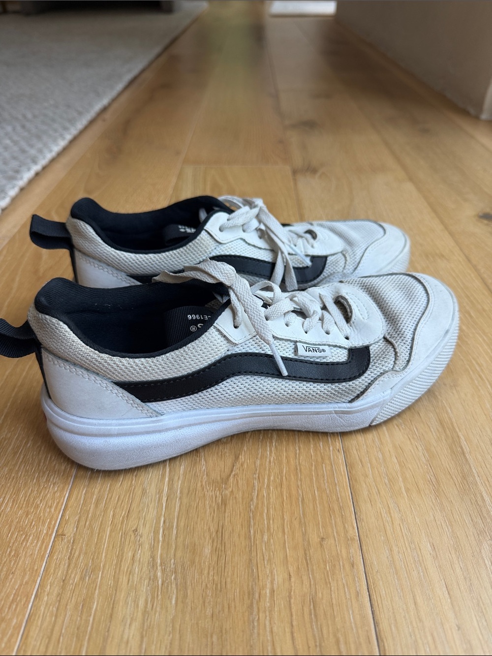 Vans UltraRange Trainers